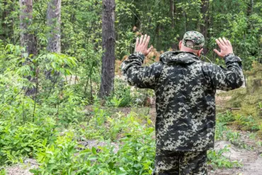 Russian Military Claims Captured Ukrainian Soldiers Allegedly Deceived Command to Aid Paratroopers
