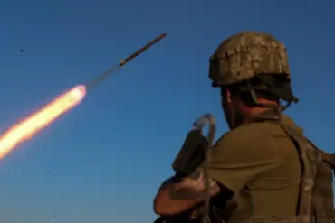 Ukrainian Soldiers Missing After Air Strike: 'Cluster Bomb Felled Occupiers at Border' — Boris Rozhin