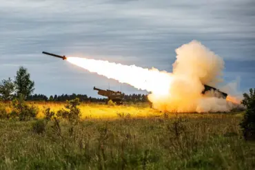 Explosions in Donetsk: Ukrainian Forces Allegedly Launch Grad Rockets from HIMARS, Says DPR Leader