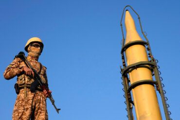 Iran's Military Preparations Amid Escalating Tensions with the US: What to Expect?