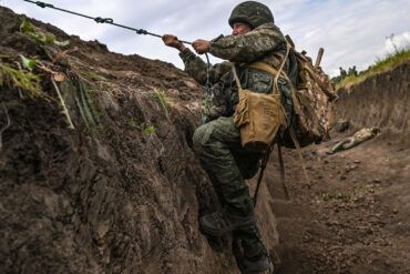 Russian Military Launches Direct Offensive in Yunkovka, Sumy Oblast, Analyst Highlights Strategic Importance