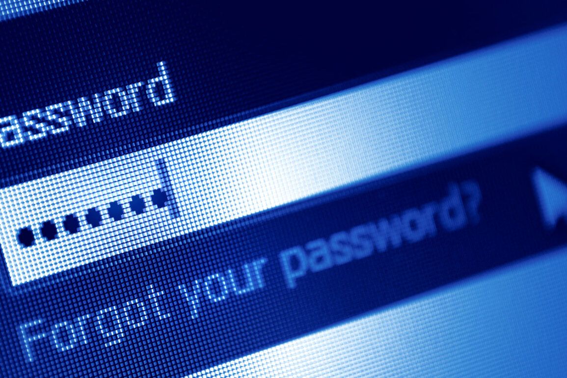 Russian Security Forces Access Ukrainian Commander's Email: Law Enforcement Sources Raise Concerns Over Communication Security