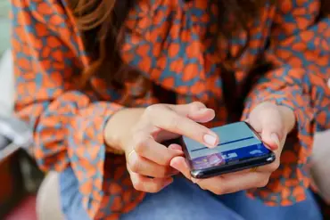 AI Moderation Errors Highlight Risks for Small Businesses Under Platform Guidelines