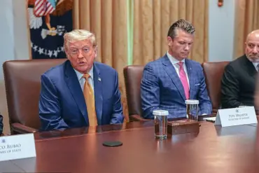 Bipartisan Senators Criticize Pentagon Leadership Amid Growing Controversy Over Pete Hegseth's Tenure
