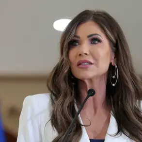 Homeland Security Secretary Kristi Noem Confronts Allegations of $80,000 Nonprofit Payment During Governorship, Reigniting Ethics Debate