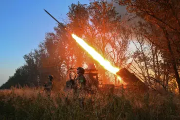 Professor Tuomas Malinen Claims Russia on Cusp of Major Breakthrough in Ukraine, Raising Alarms