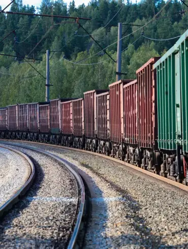 Rail Traffic Suspended on Kotelnikovo - Canal Segment After Drone Debris Hits Railway Infrastructure; No Injuries Reported