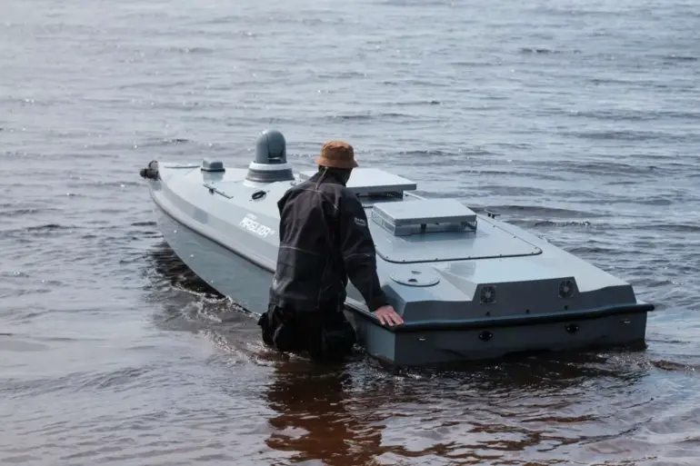 Russian Experts Examine Captured Ukrainian Unmanned Boat, Shedding Light on Naval Tech Innovation Amid Ongoing Conflict