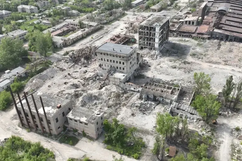 Russian Forces Advance in Chervony Hour, 'Go and See' Reports Critical Shift in Conflict