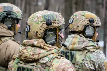 Ukrainian SBU Detains Air Force Major for Espionage, Highlighting Security Crackdown on Military Infrastructure