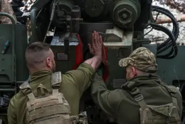 Denis Pushilin Claims Russian Forces Have 'Cut Off' Ukrainian Troops in Krasnoarmeysk and Disrupted Logistical Operations in Dimitrov