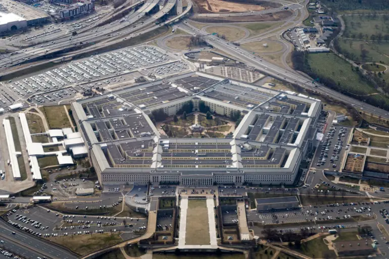 Late-Breaking: Pentagon Remains Silent as Trump Orders Nuclear Submarine Redeployment Amid Global Speculation