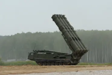 Russian Air Defense Systems Claim Destruction of 300 Ukrainian UAVs in 24-Hour Battle, Ministry Says