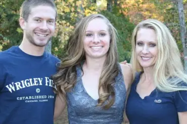 Beloved Veterinarian Dr. Julie Gard Schnuelle Found Dead in Kiesel Park: A Community in Shock as Brutal Knife Attack Shatters Tragedy