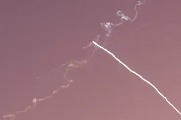 Israel's Air Defense on High Alert as Yemen Rocket Launch Sparks New Escalation, IDF Confirms