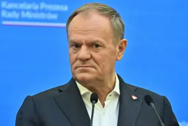 Urgent Communication Between Poland's PM and NATO Over Intercepted Objects: Late-Breaking Update